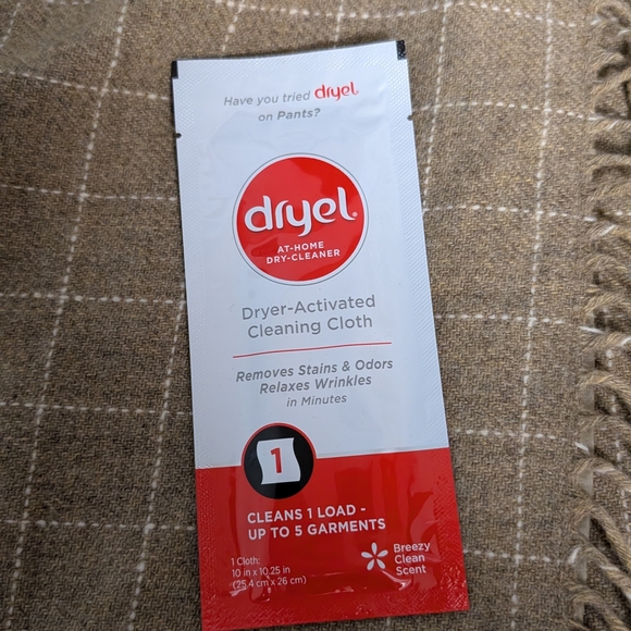 Ralph Lauren Tan Plaid Mini Skirt with Buckle - Picture 7 of 7